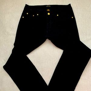 Iman pull on black jean Sz M